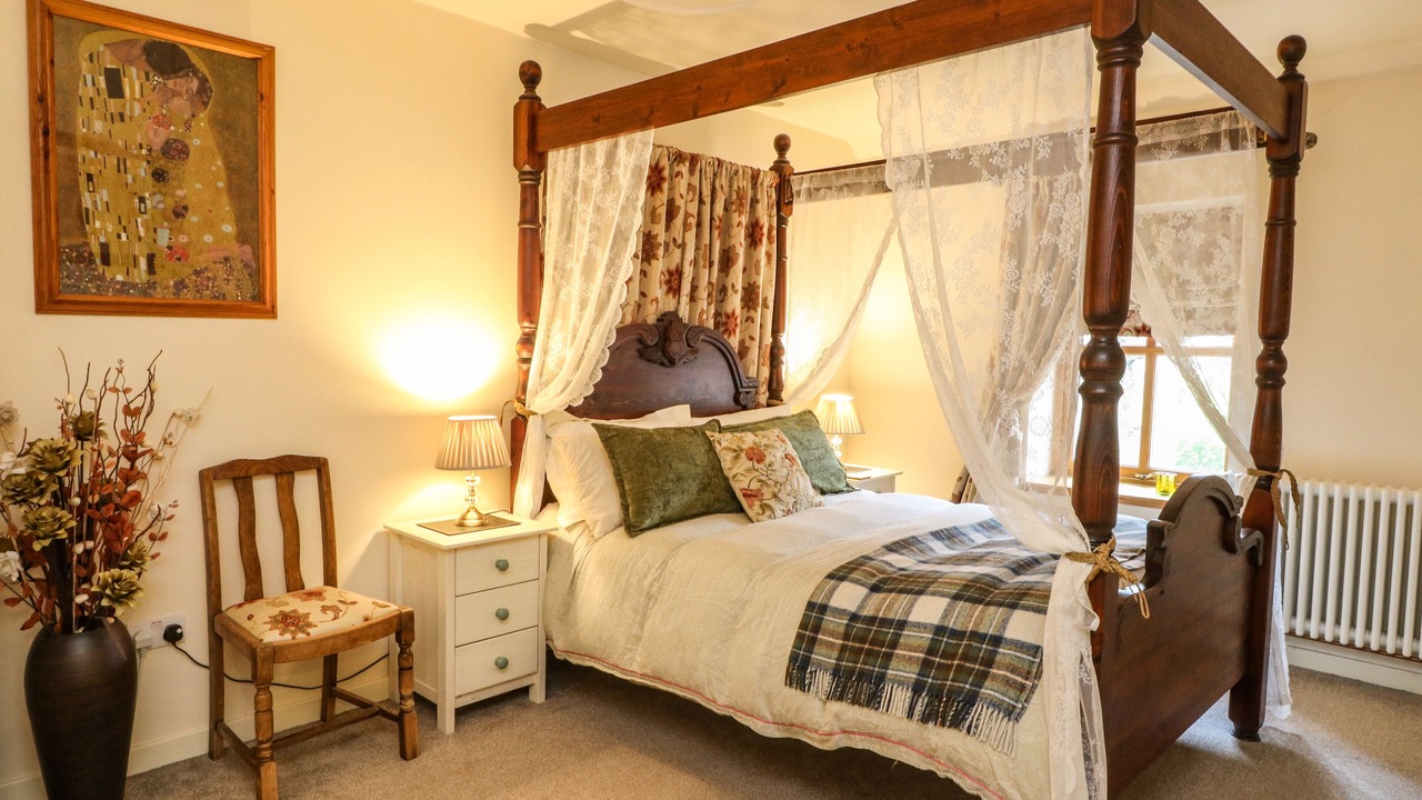 Photo of Bedroom in Salen