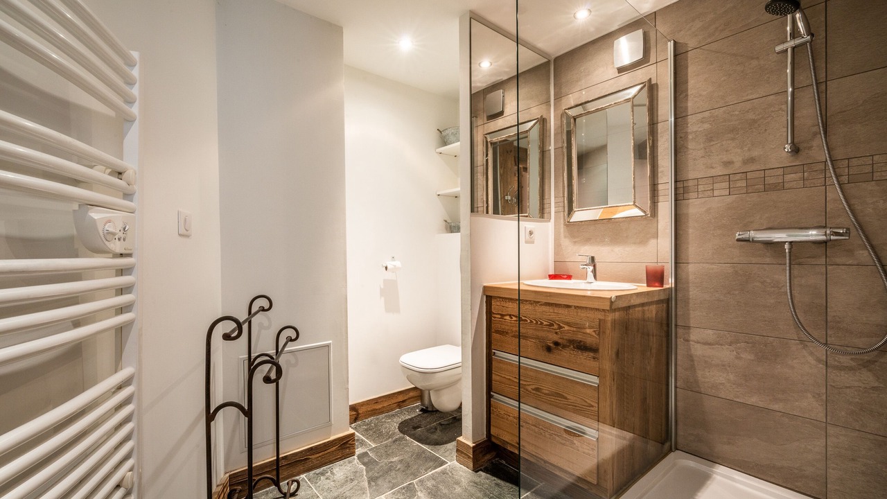 Photo of Bathroom in Le Praz