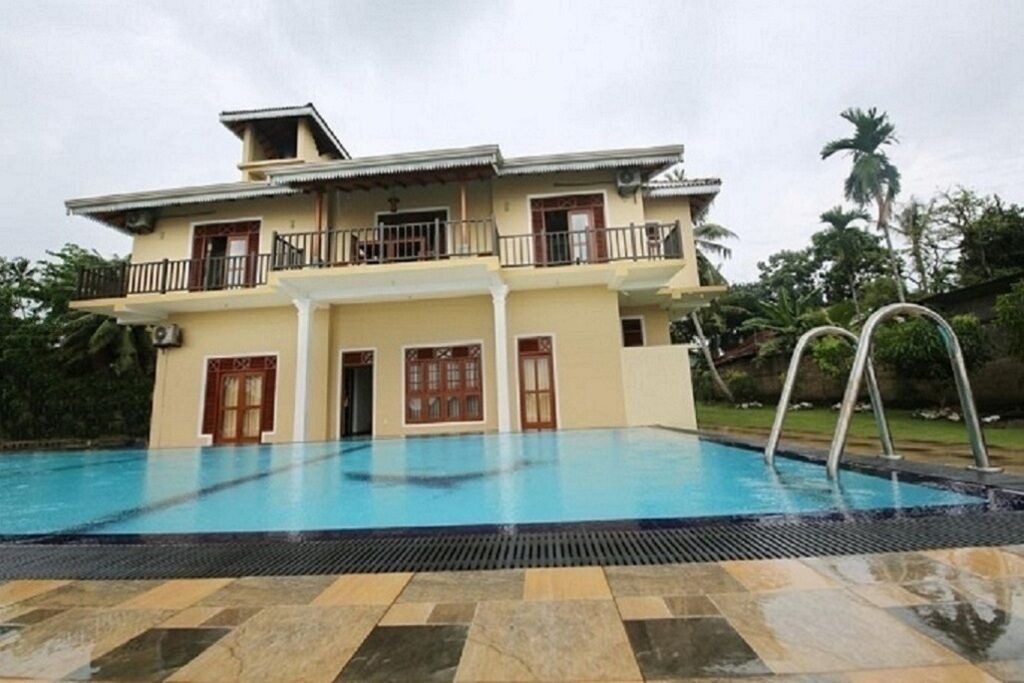 Photo of Outdoor in Kaduruduwa