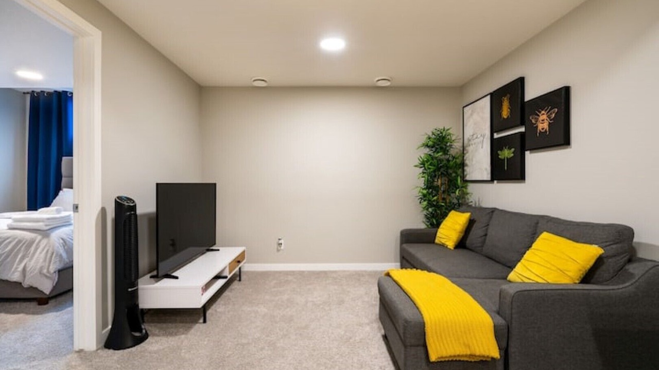 Photo of Livingroom in Sage Hill