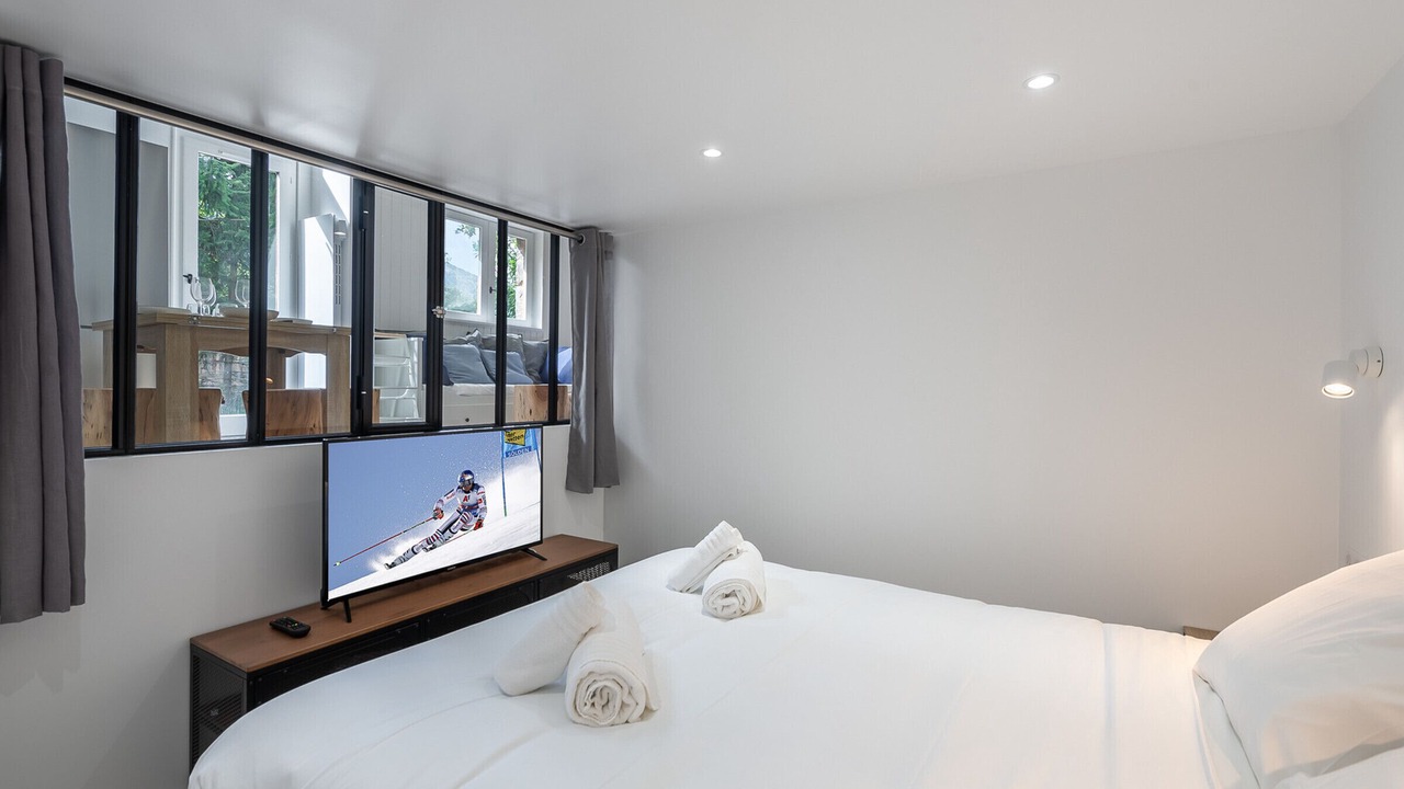 Photo of Bedroom in Meribel Centre