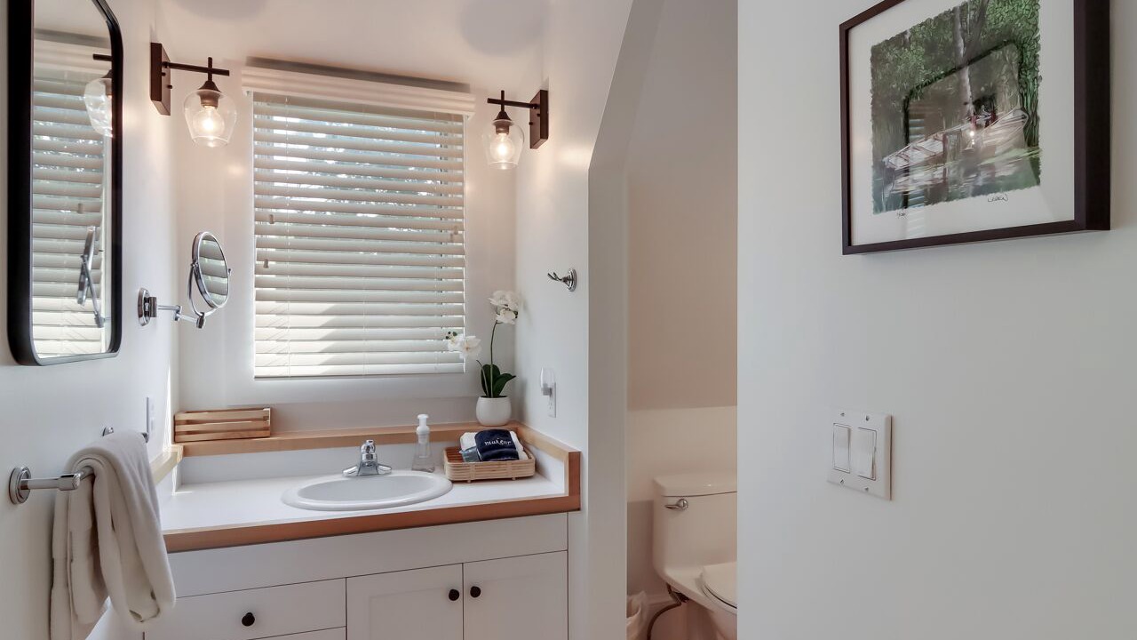 Photo of Bathroom in Suttons Bay