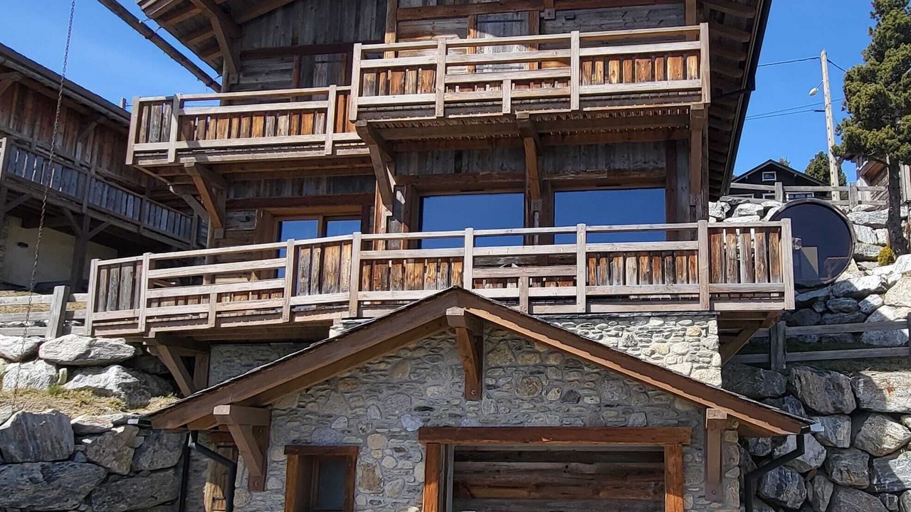 Photo of Outdoor in Superbolquere