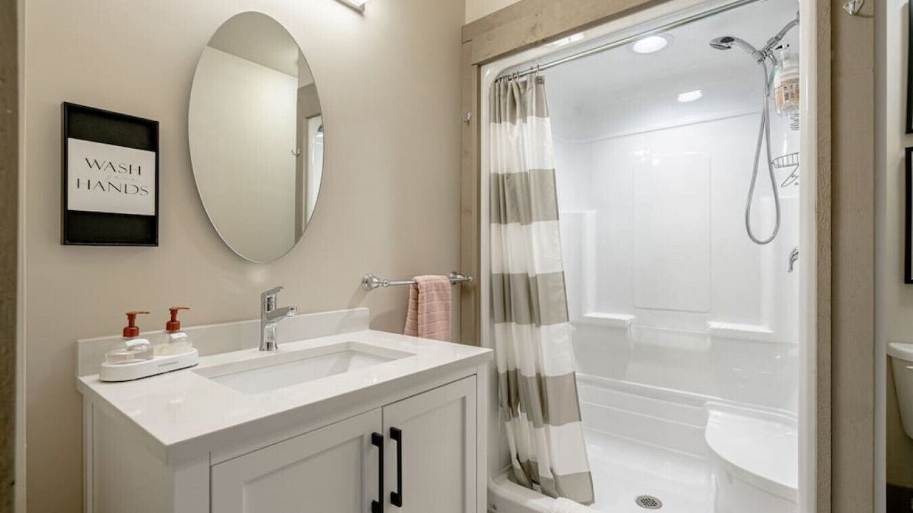 Photo of Bathroom in Leamington