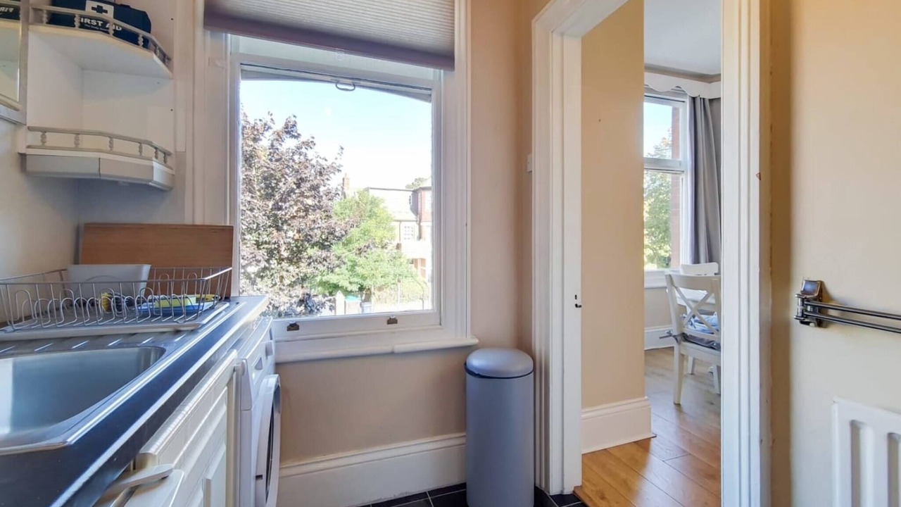 Photo of Kitchen in Ealing