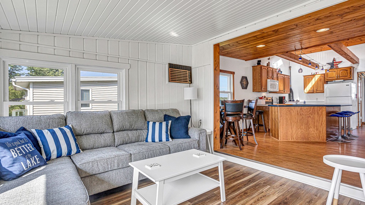 Photo of Livingroom in Hingham
