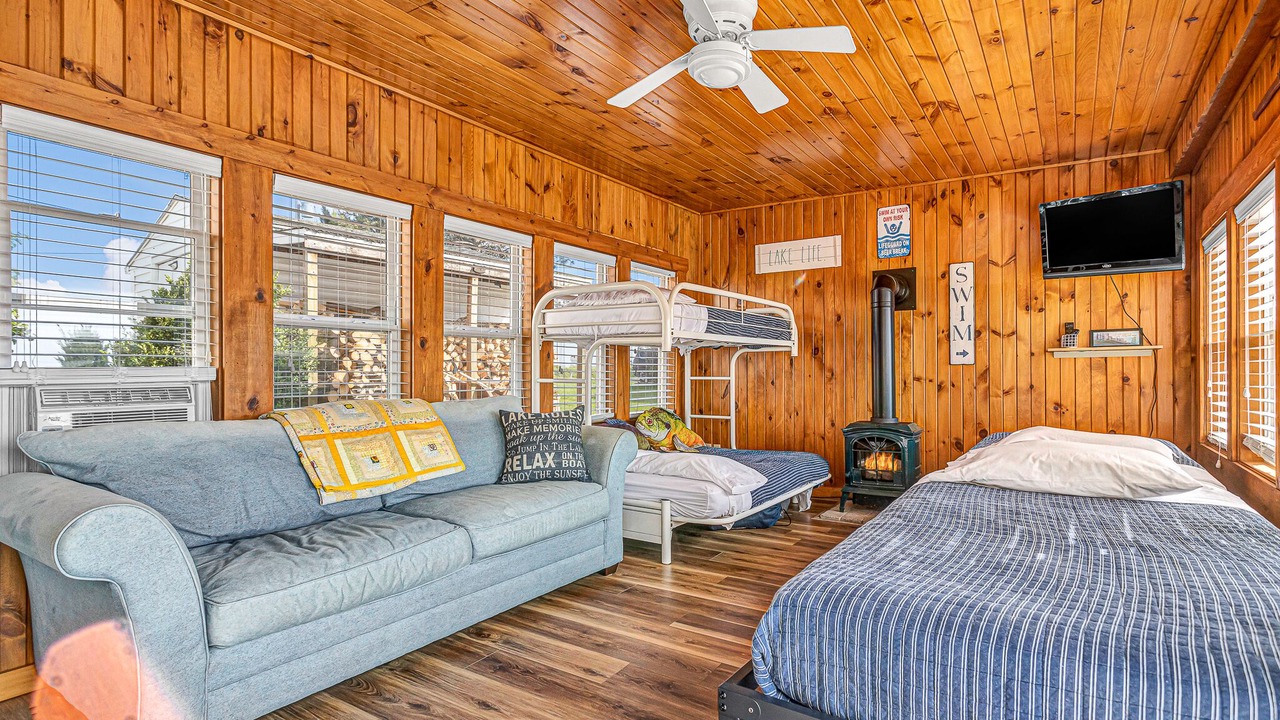 Photo of Bedroom in Hingham