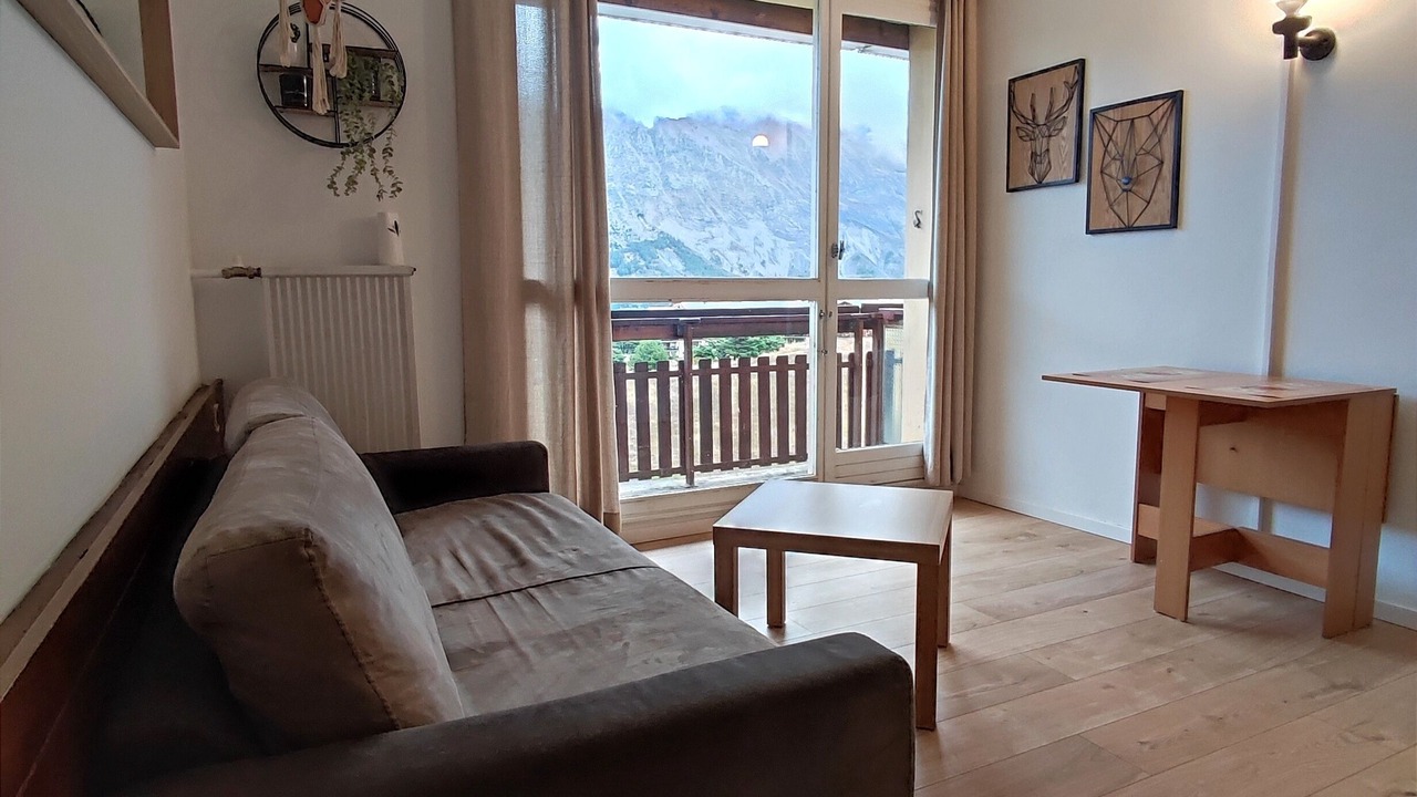 Photo of Livingroom in Saint-Etienne-en-Devoluy