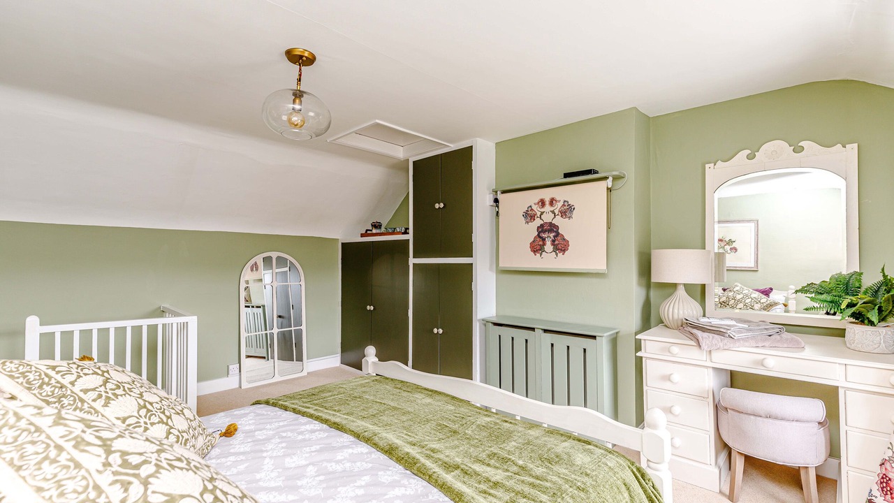 Photo of Bedroom in Stoke Bruerne