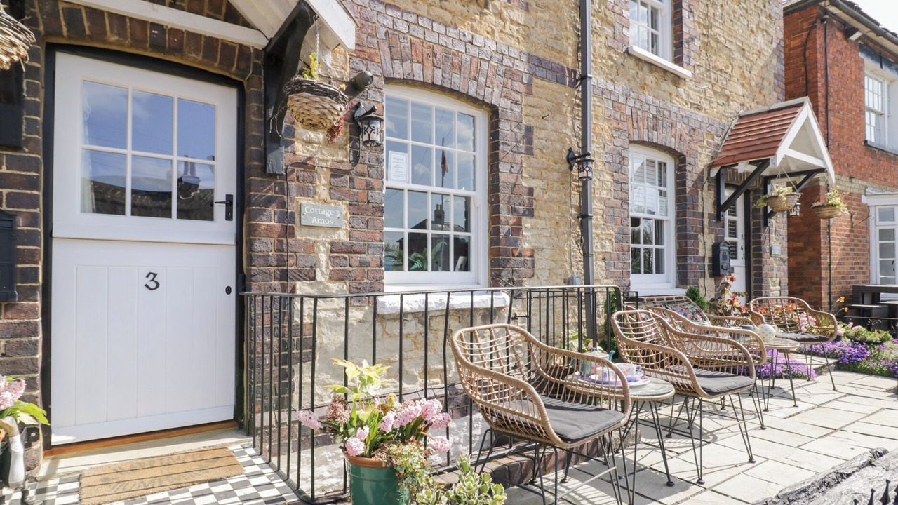 Photo of Patio Balcony in Stoke Bruerne