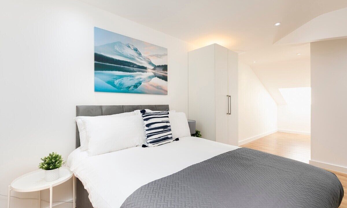 Photo of Bedroom in Bayswater