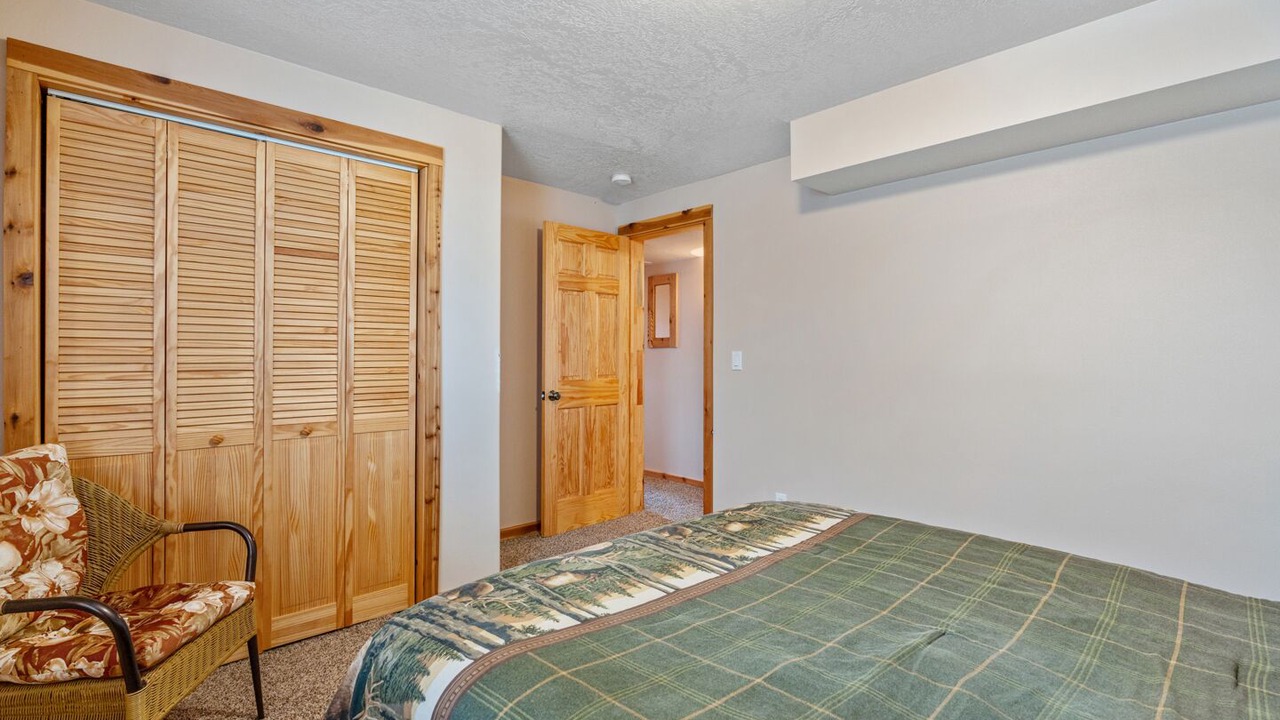 Photo of Bedroom in Sweetwater
