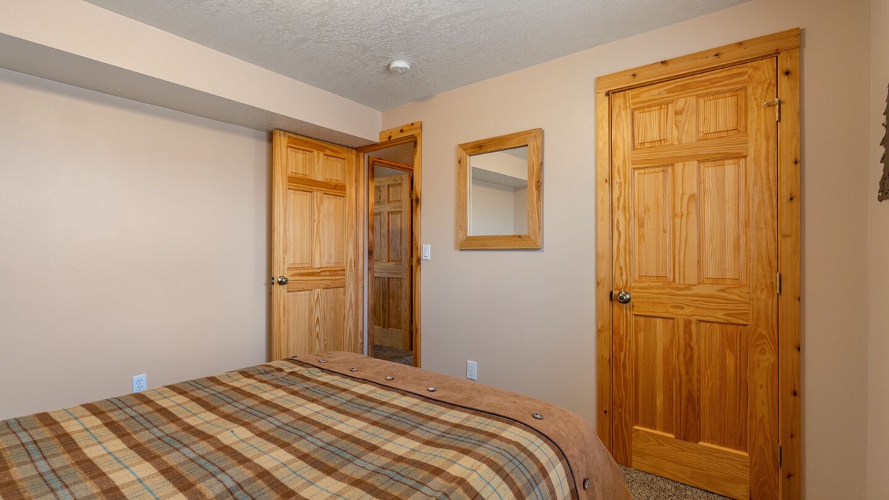Photo of Bedroom in Sweetwater