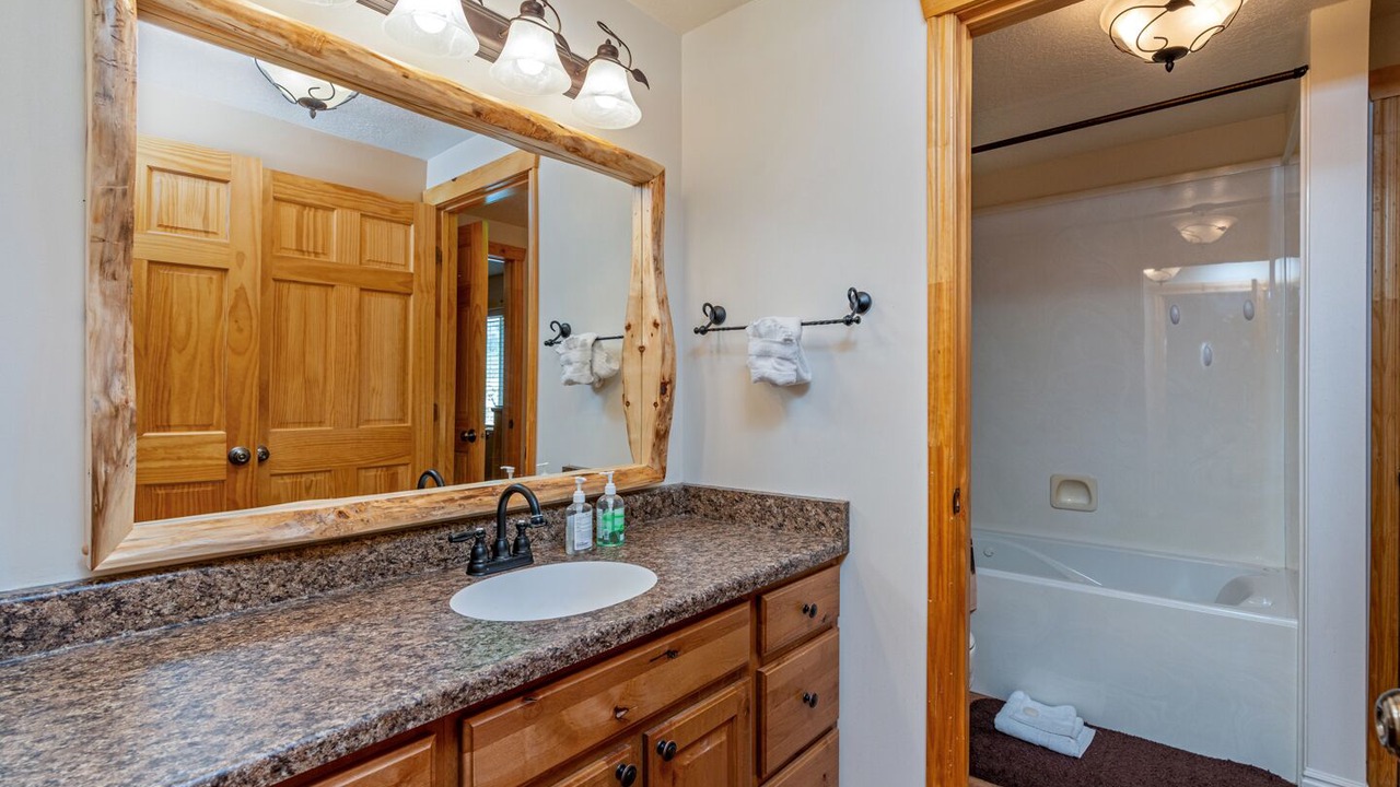 Photo of Bathroom in Sweetwater