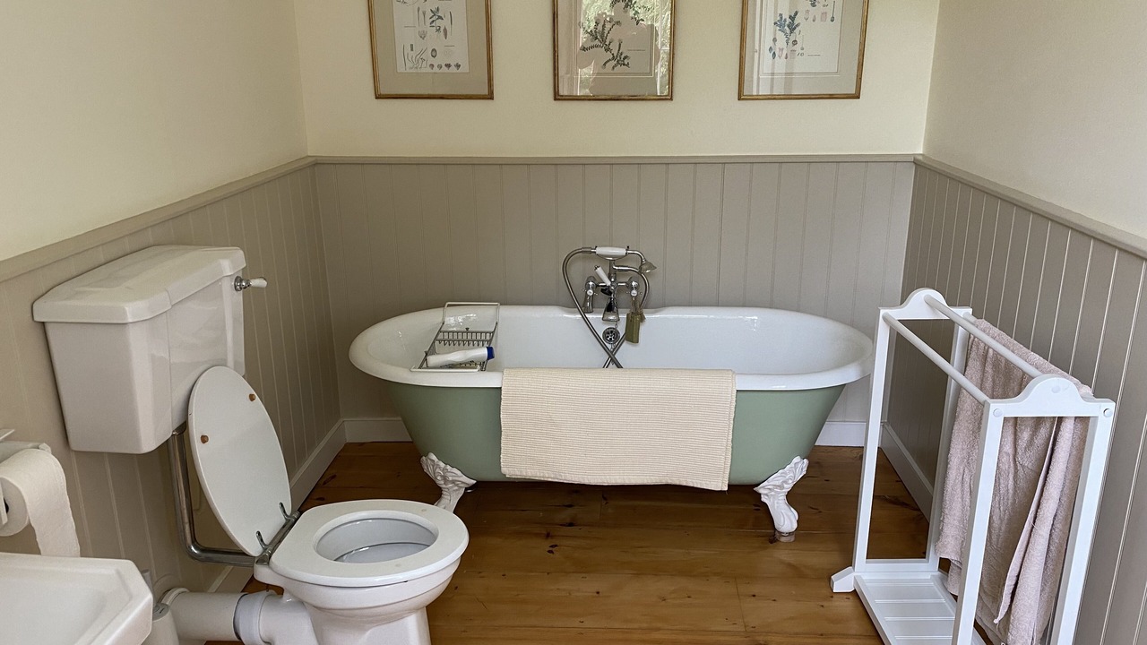 Photo of Bathroom in Instow