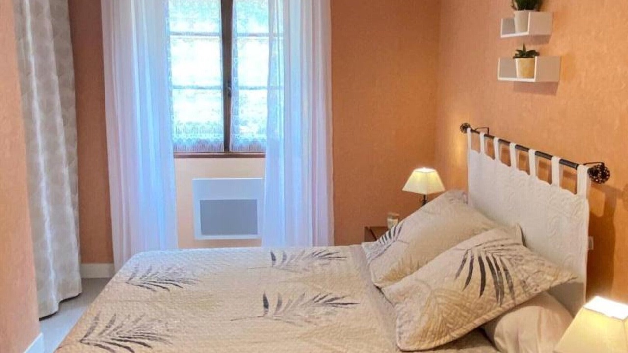 Photo of Bedroom in Calviac-en-Perigord