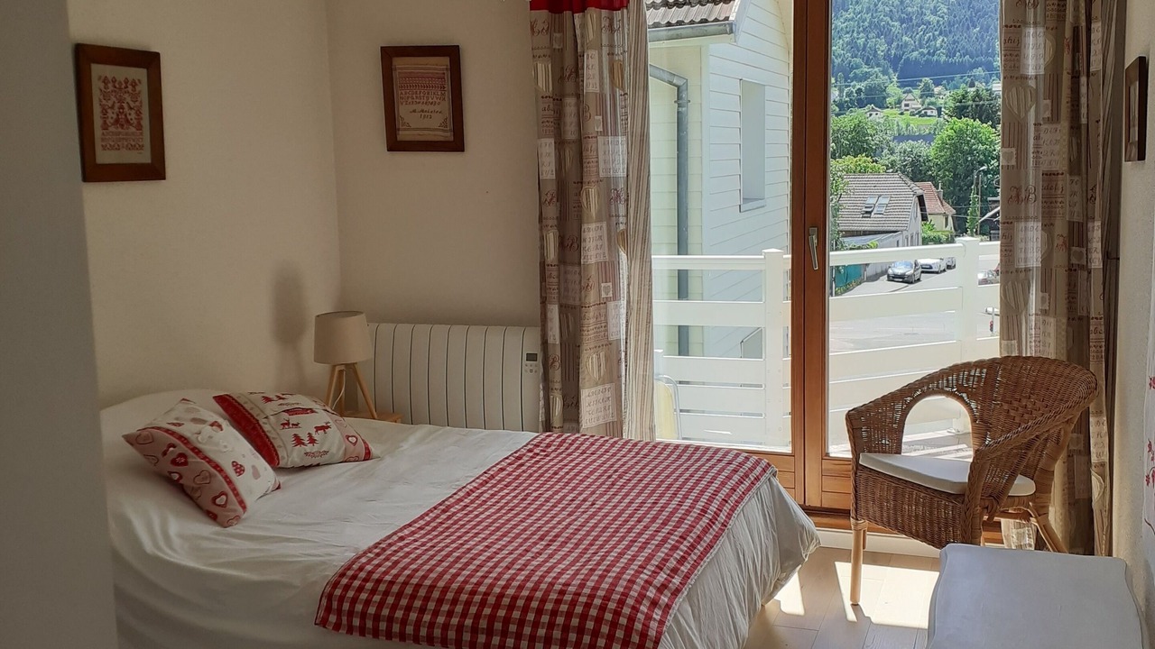 Photo of Bedroom in Masevaux