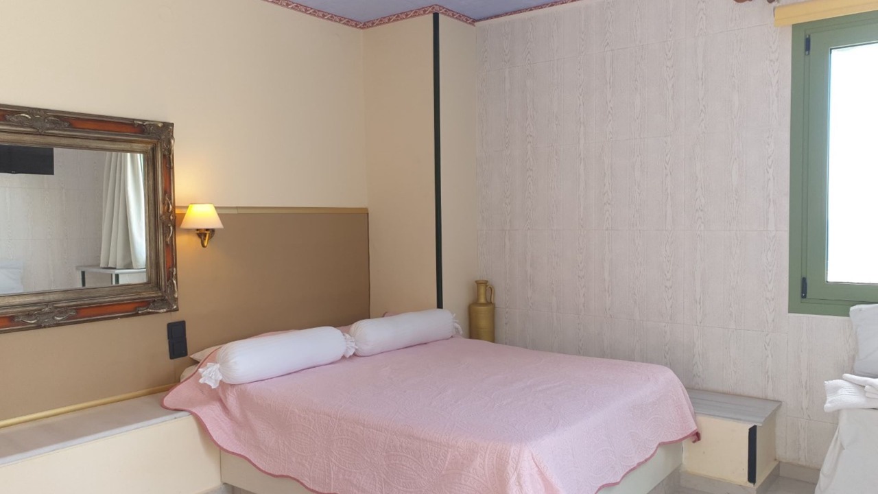 Photo of Bedroom in Piskopiano