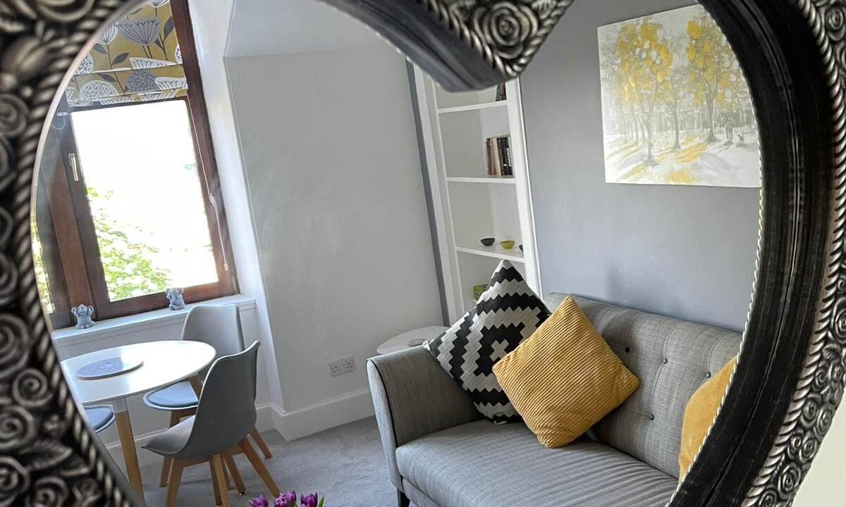 Photo of Livingroom in Inverness City Centre