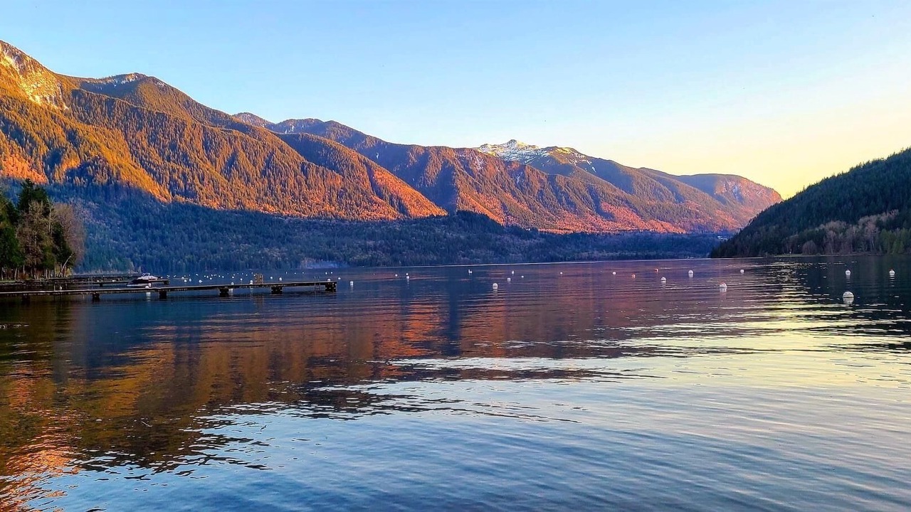 Photo of Others in Cultus Lake