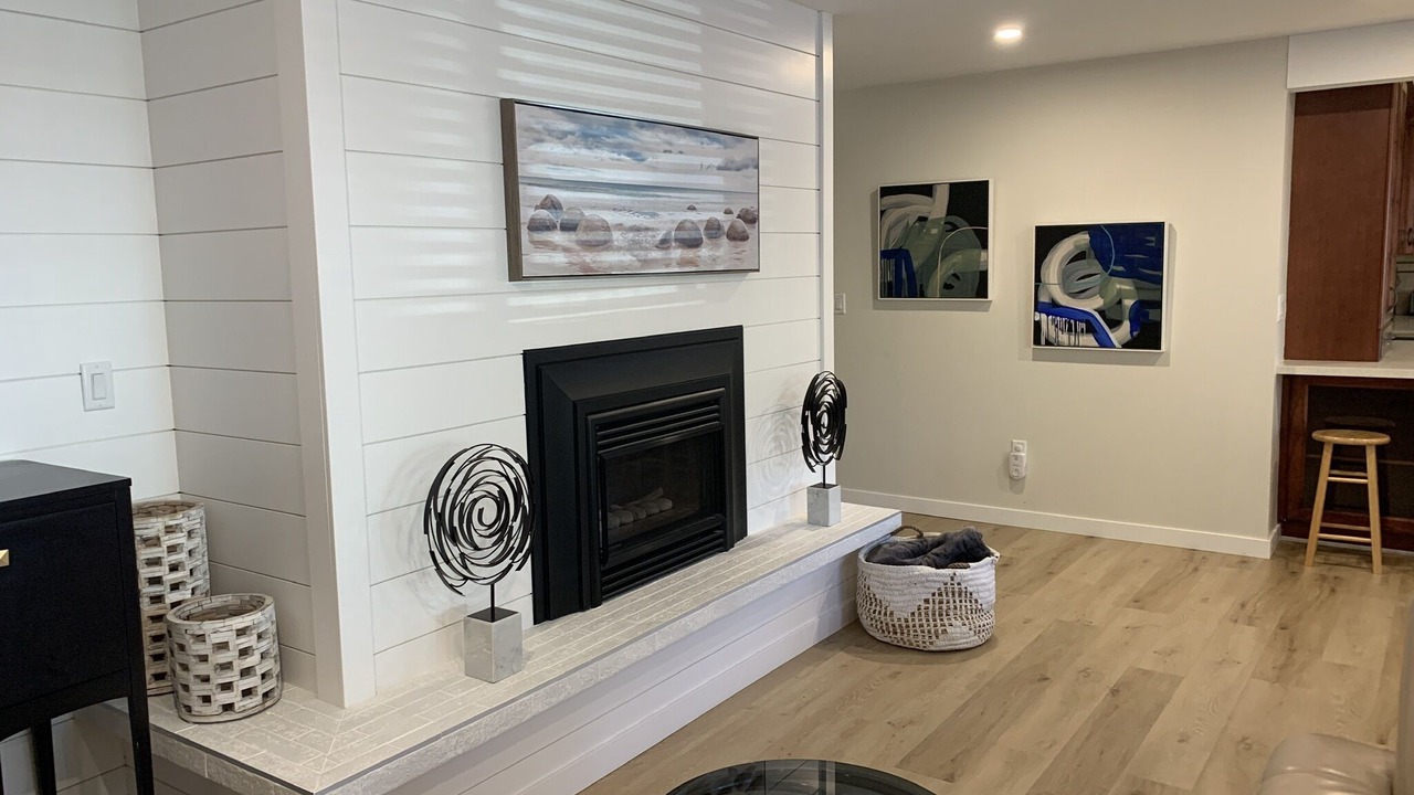 Photo of Livingroom in Cultus Lake