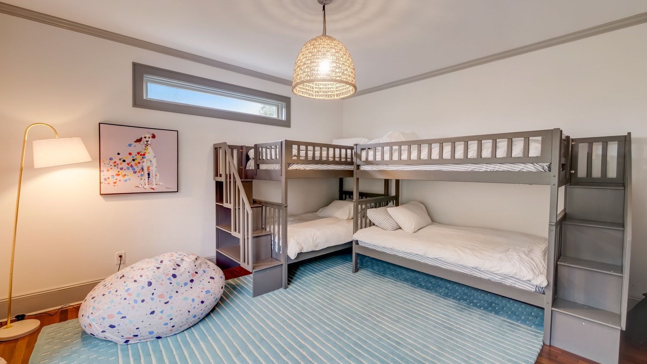 Photo of Bedroom in Southold