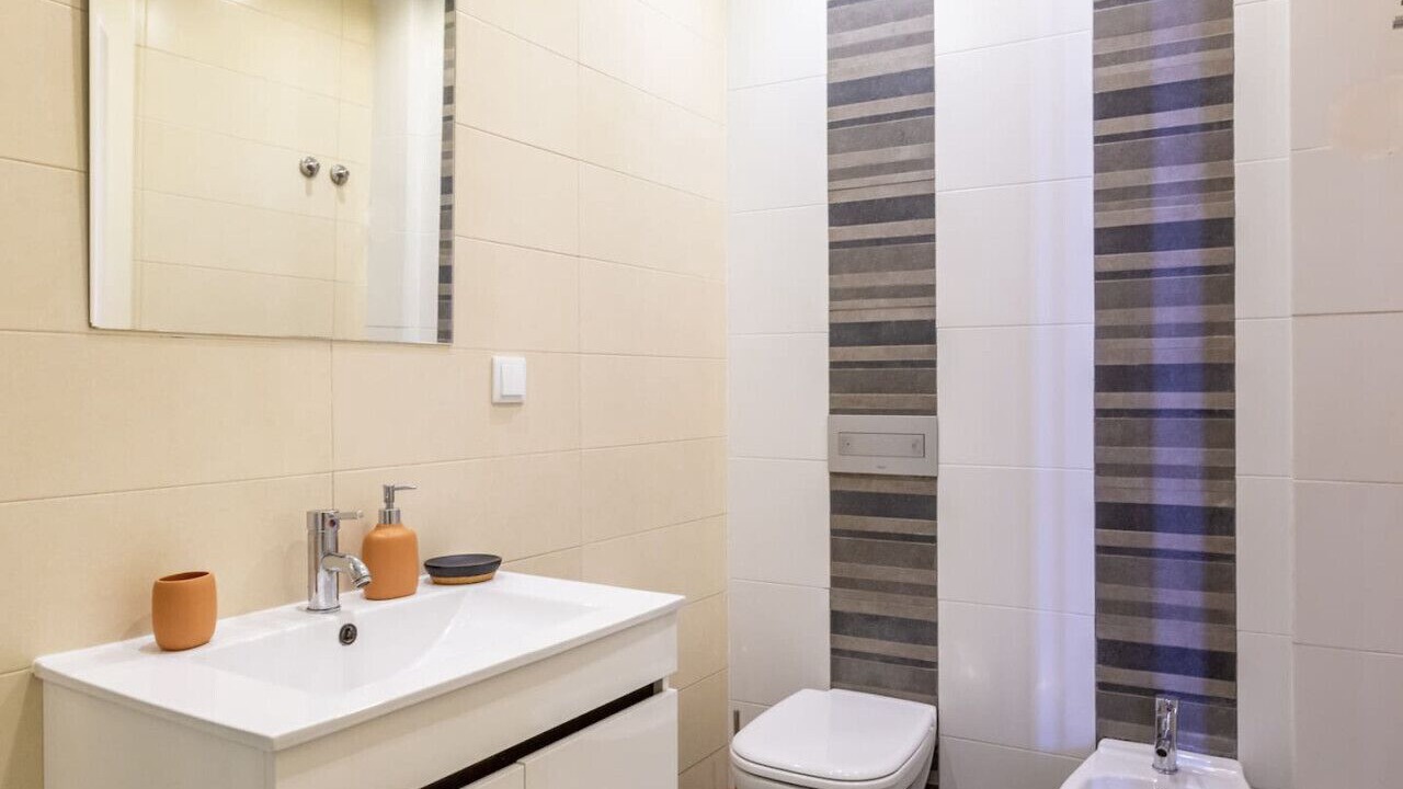 Photo of Bathroom in Cacilhas