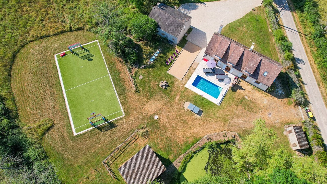 Photo of Outdoor in Champcevrais