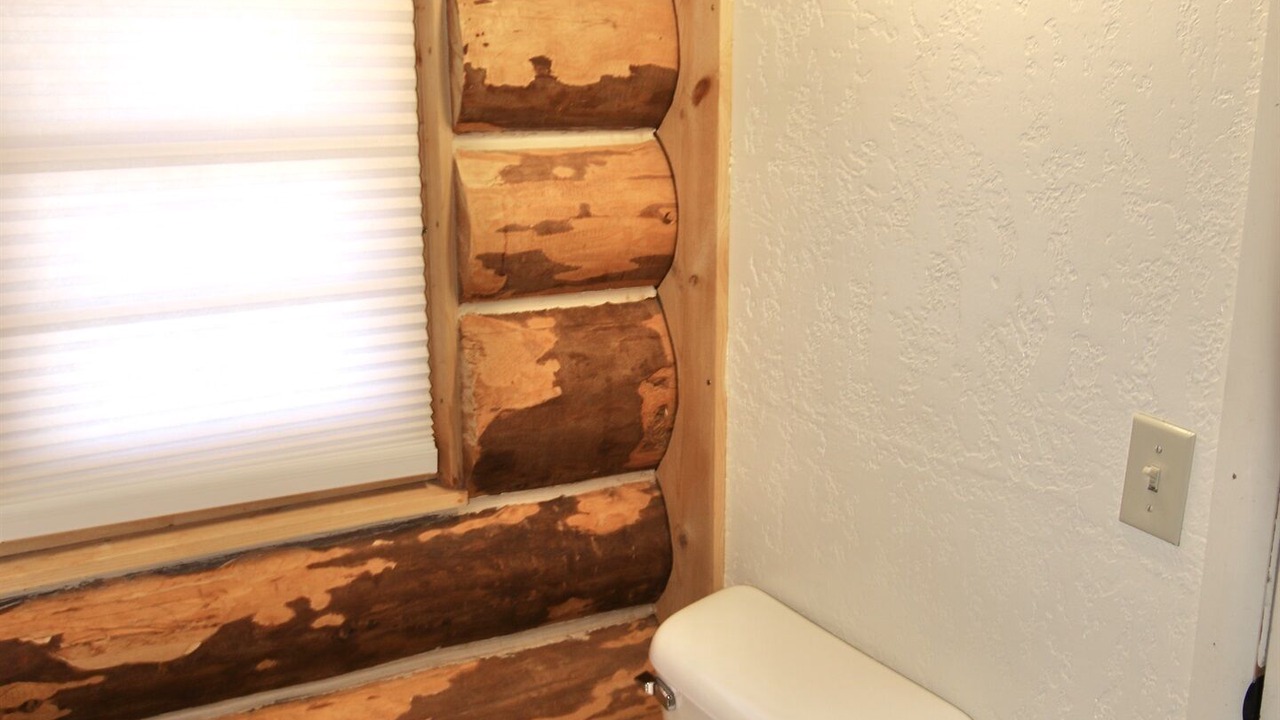 Photo of Bathroom in Blanding