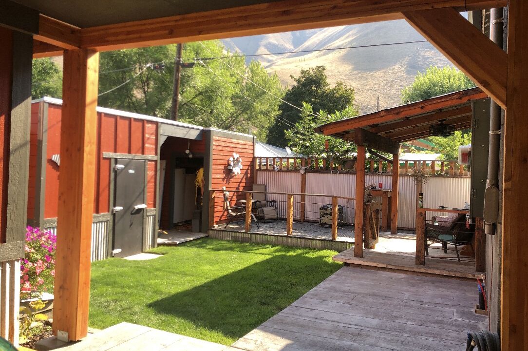 Photo of Patio Balcony in Riggins