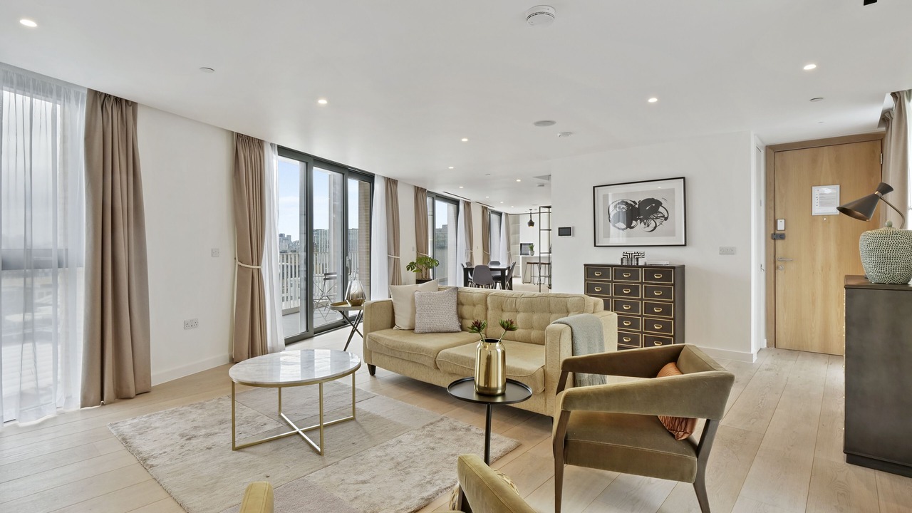 Photo of Livingroom in Cathedrals