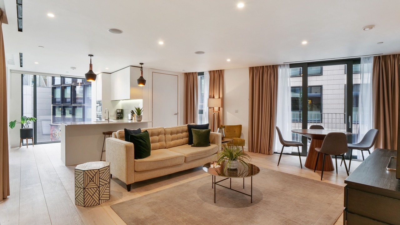 Photo of Livingroom in Cathedrals