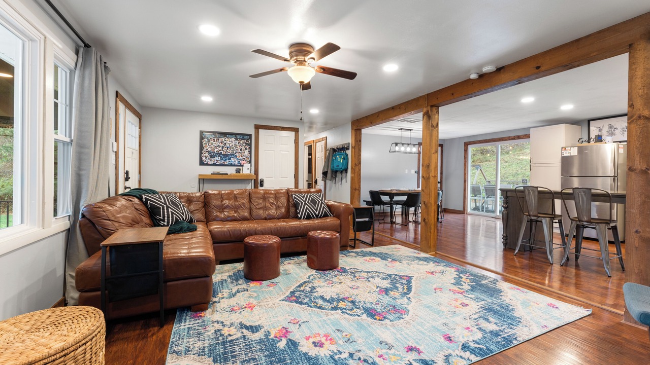 Photo of Livingroom in Carbon Hill