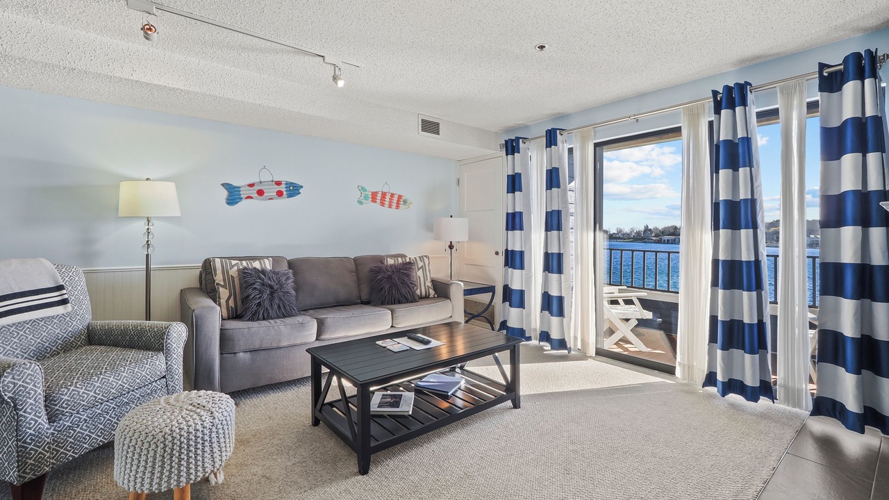 Photo of Livingroom in Charlevoix