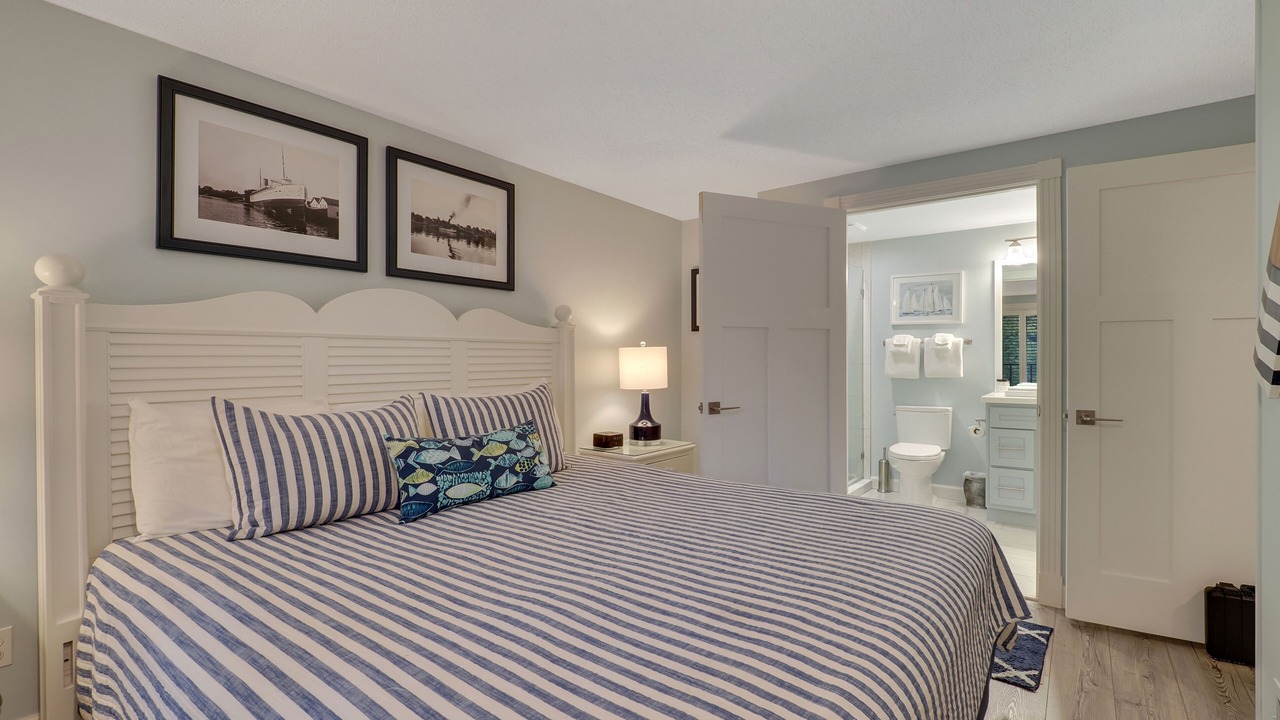 Photo of Bedroom in Charlevoix