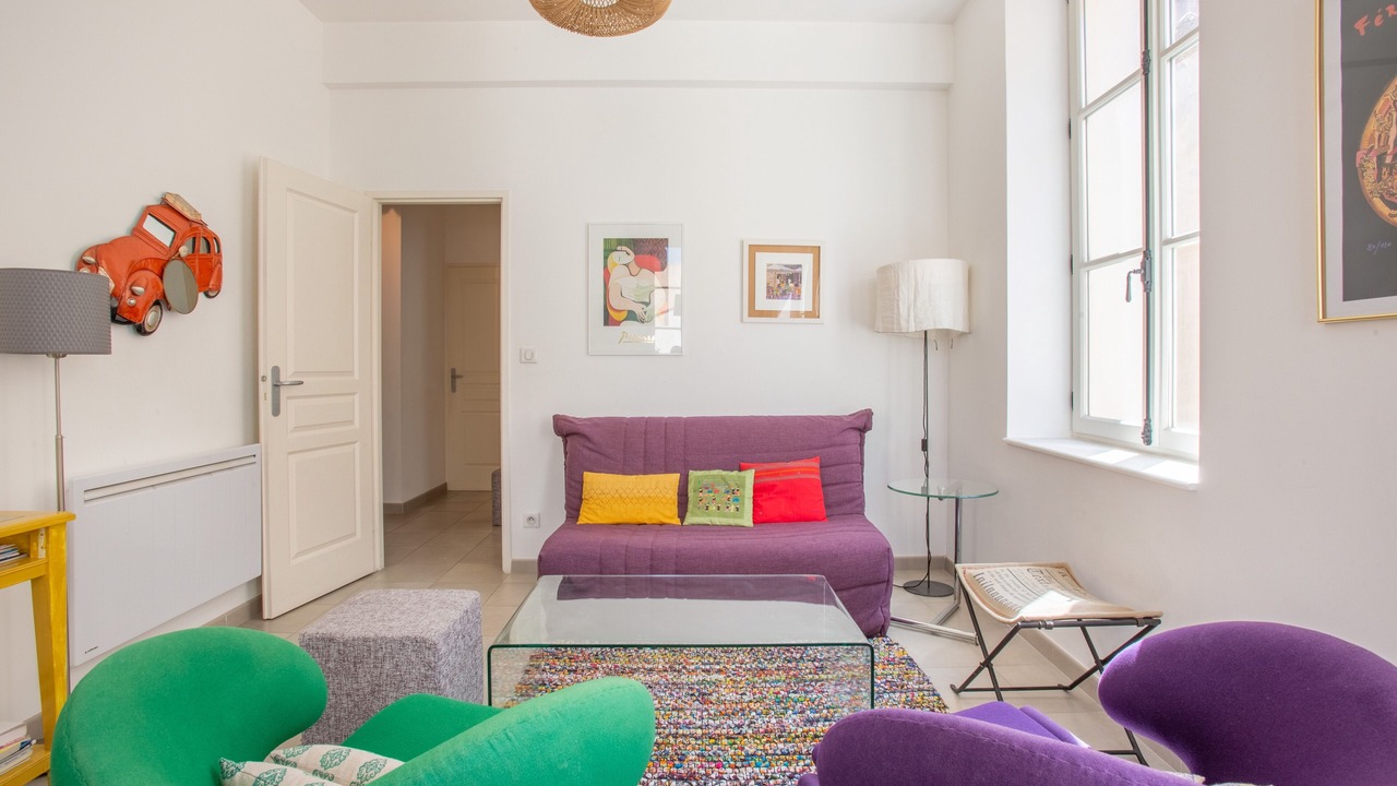 Photo of Livingroom in Opera