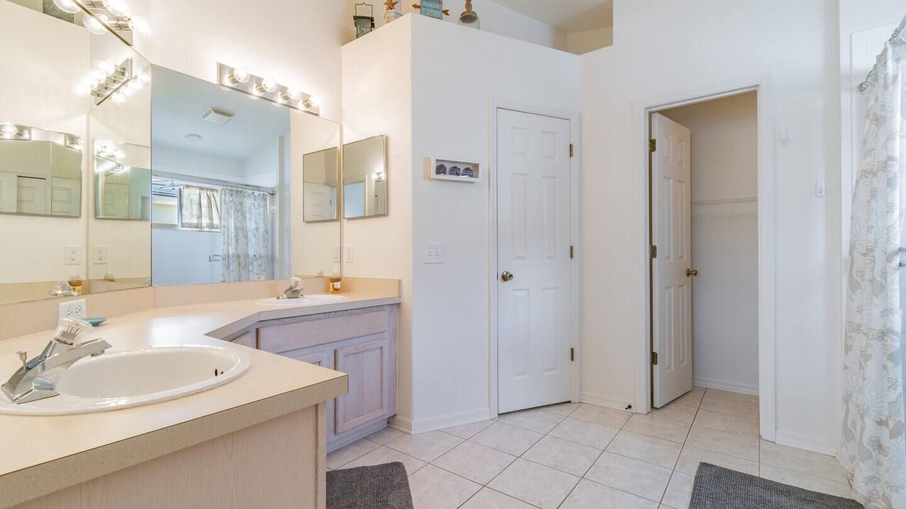 Photo of Bathroom in Sabal Harbour