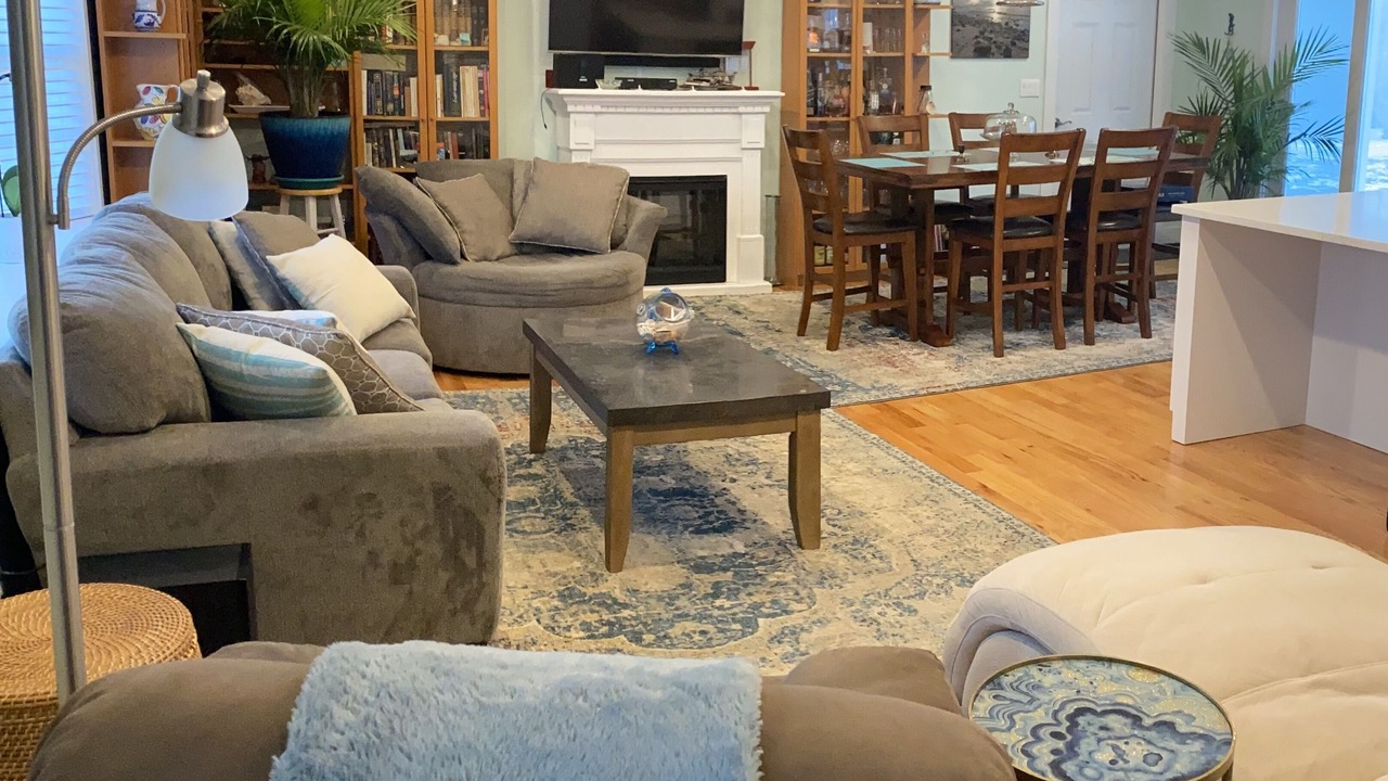 Photo of Livingroom in Silver Beach