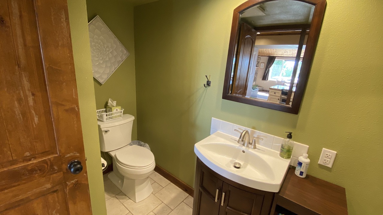 Photo of Bathroom in Loon Lake