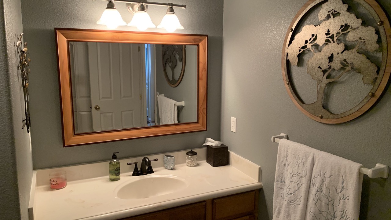 Photo of Bathroom in Loon Lake