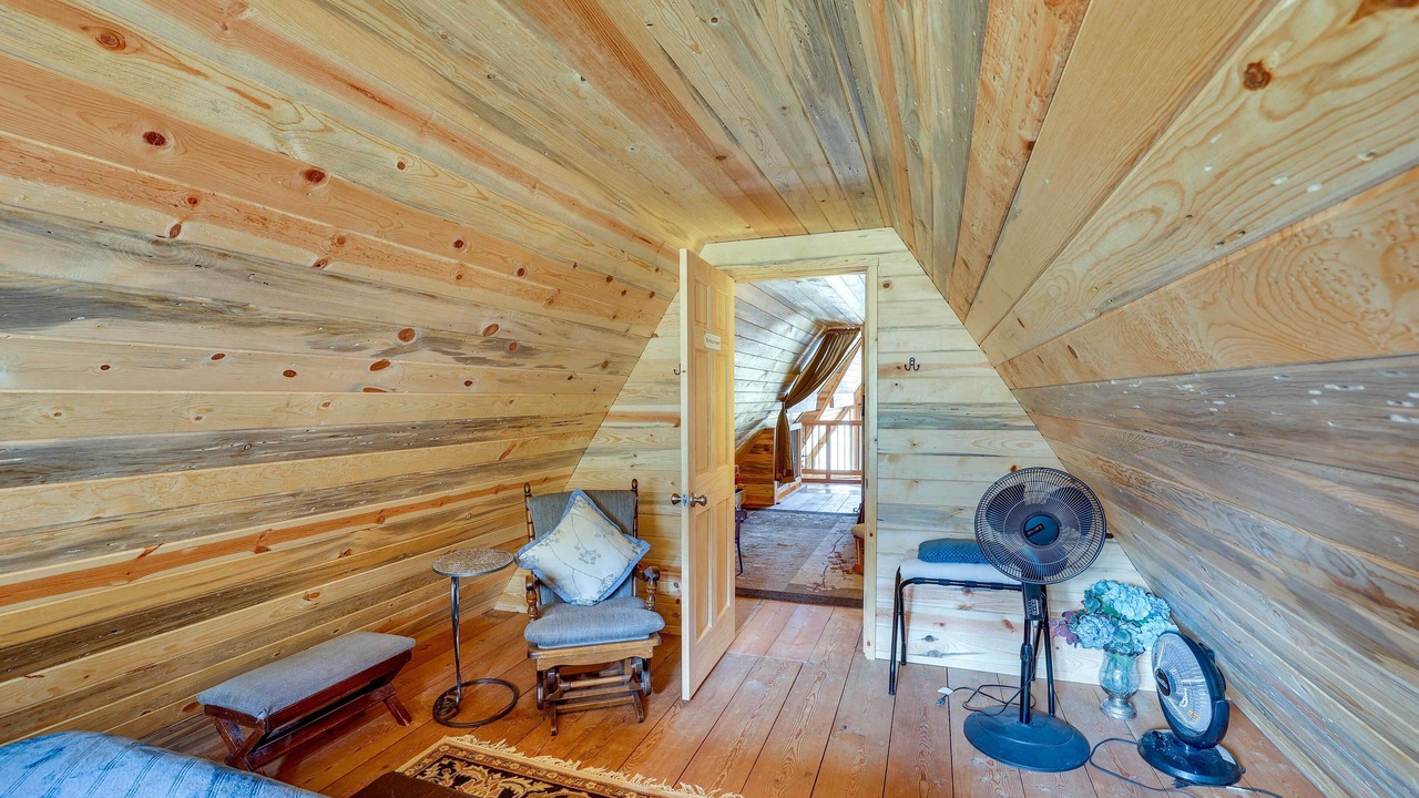 Photo of Bedroom in Elk City