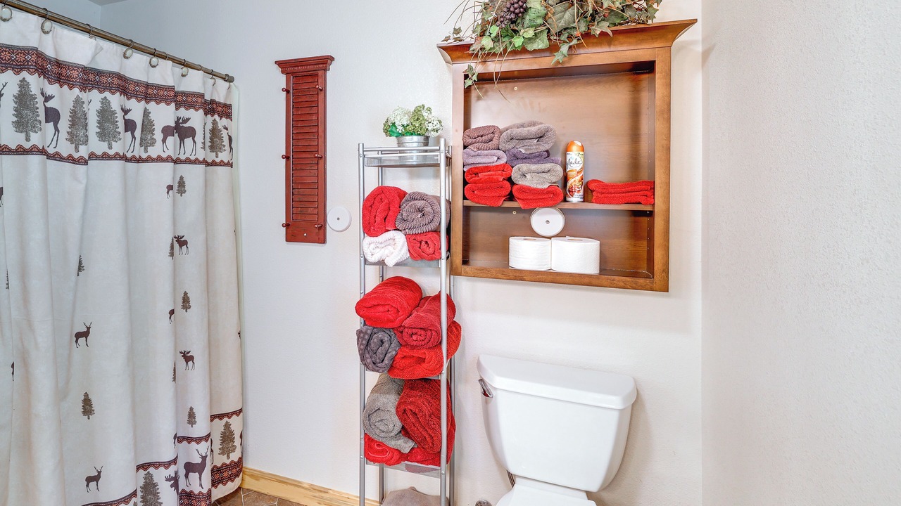 Photo of Bathroom in Elk City