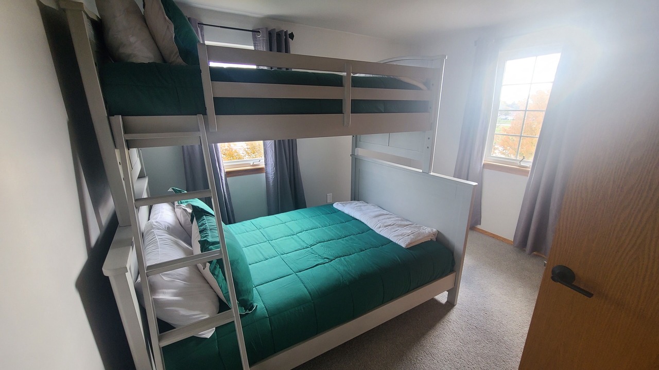 Photo of Bedroom in Green Bay