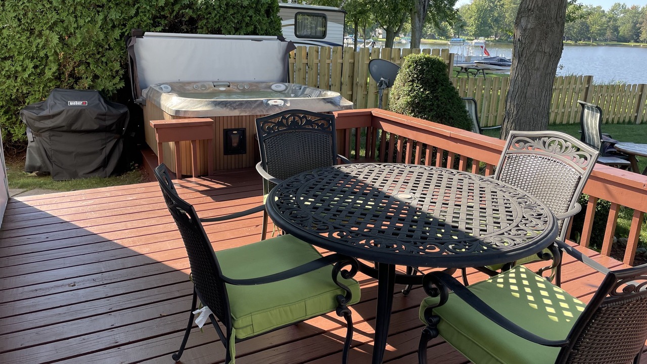 Photo of Outdoor in Whitmore Lake