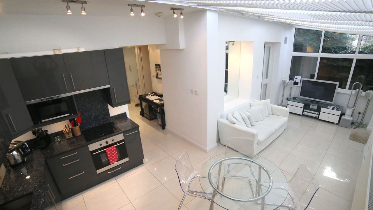 Photo of Livingroom in Bayswater