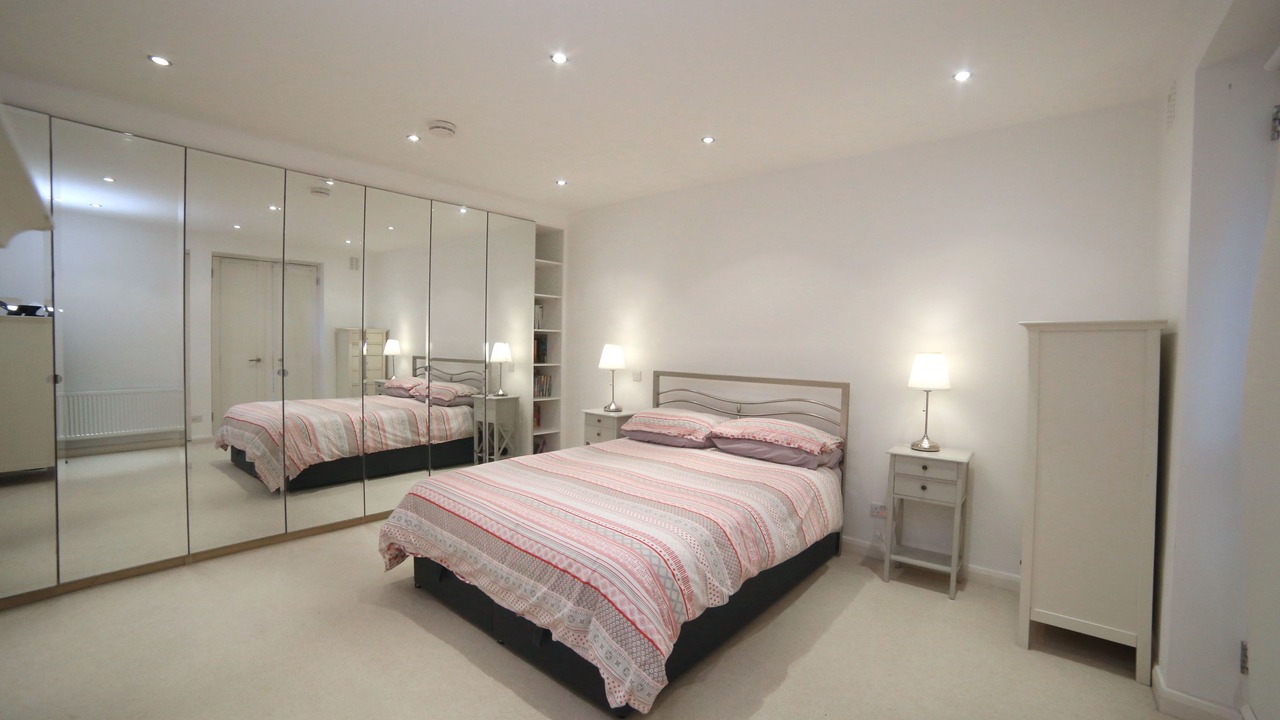 Photo of Bedroom in Bayswater