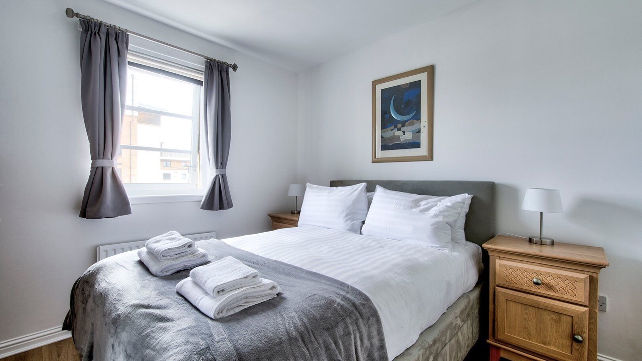 Photo of Bedroom in Leith
