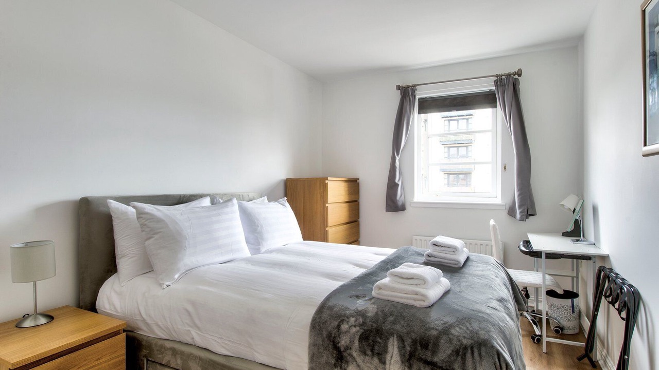 Photo of Bedroom in Leith