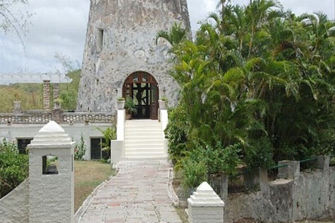 Photo of Others in Estate Annaly