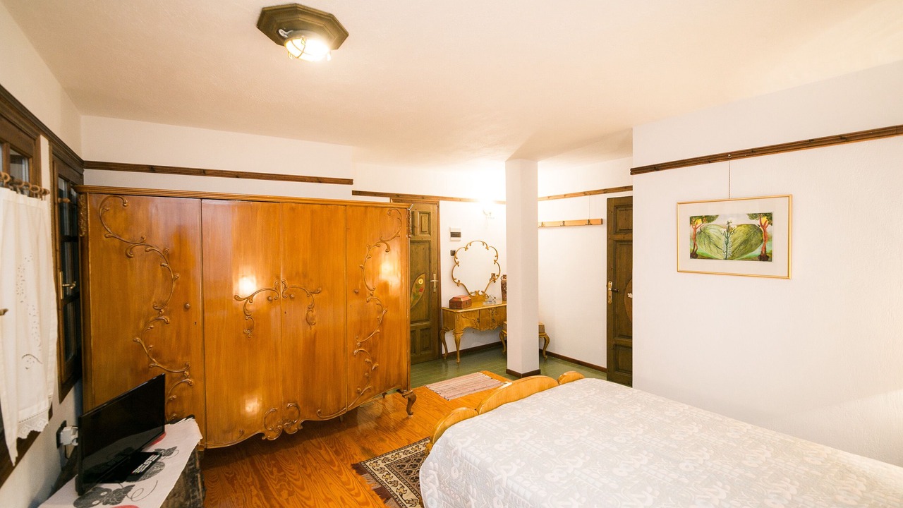 Photo of Bedroom in Milies
